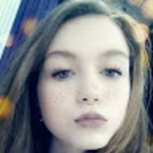 Meet your Posher, Lily